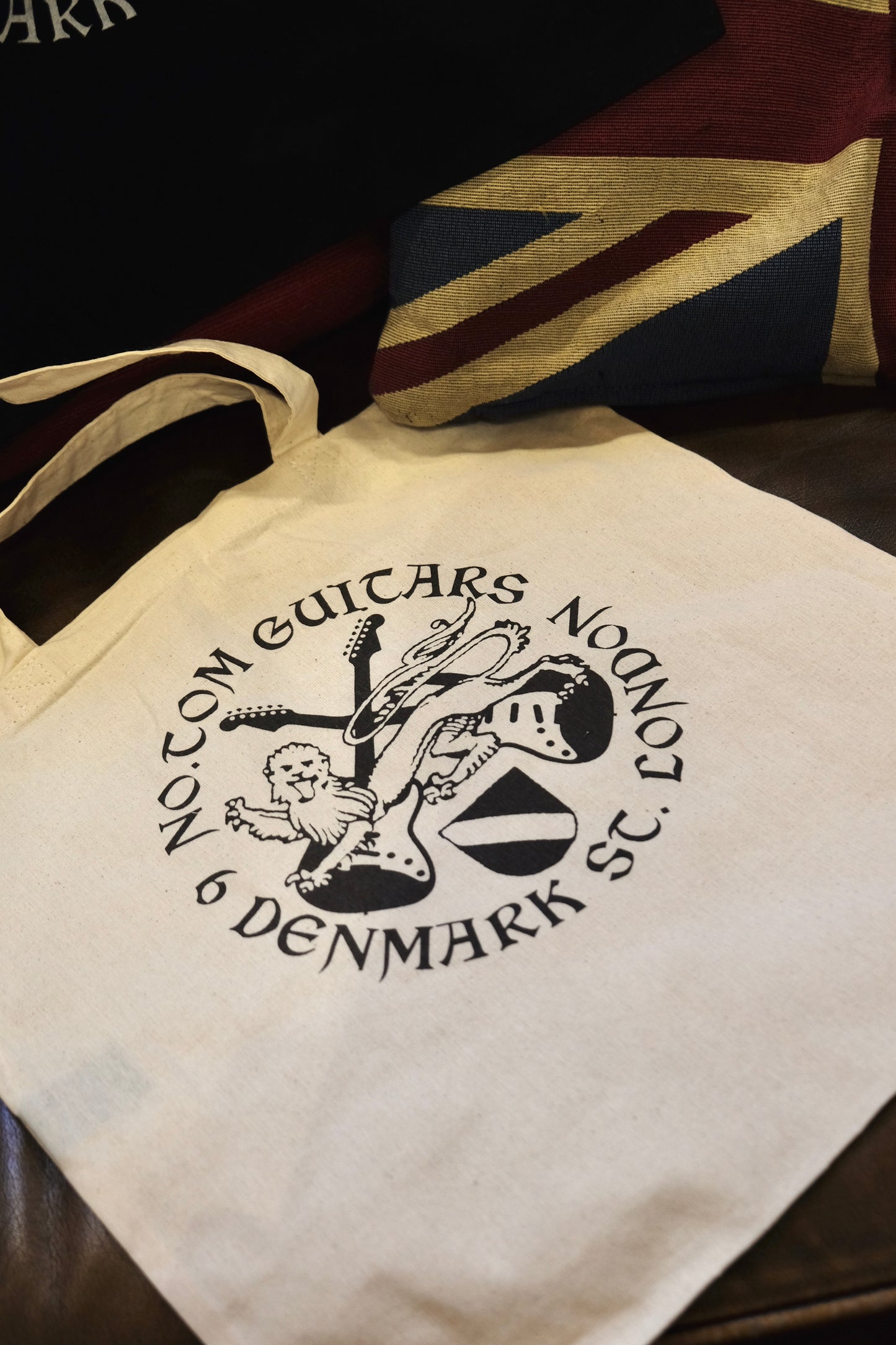 No.Tom Tote bag, London guitar shop bag gothic logo