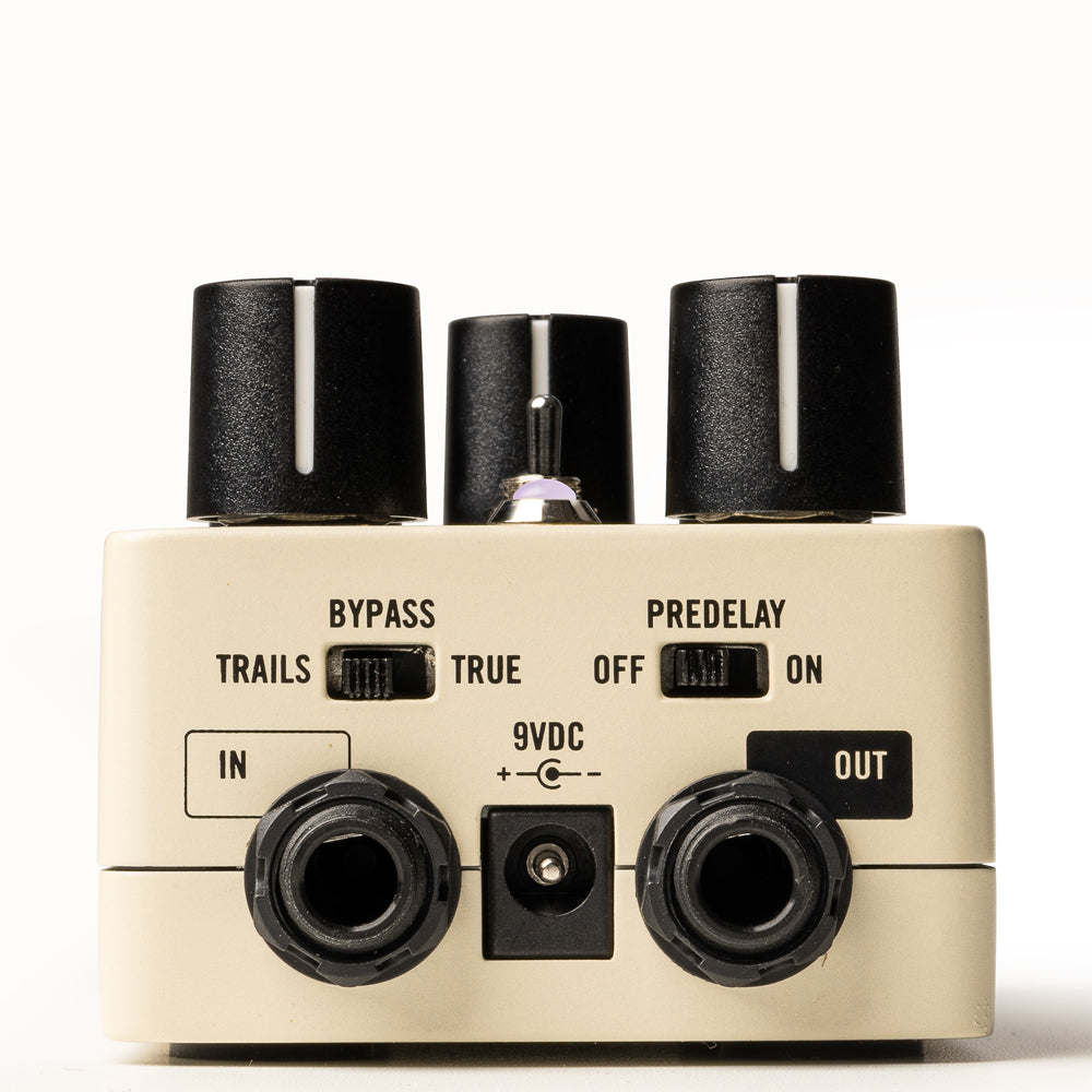 in and output panel from a Universal Audio UAFX Evermore Reverb Pedal
