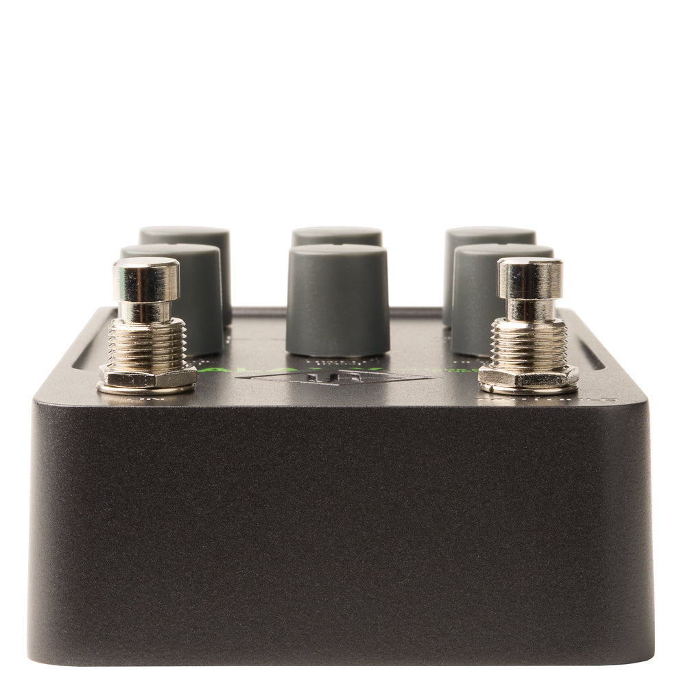 Universal Audio UAFX Galaxy '74 Tape Echo Delay & Reverb Pedal in black metal