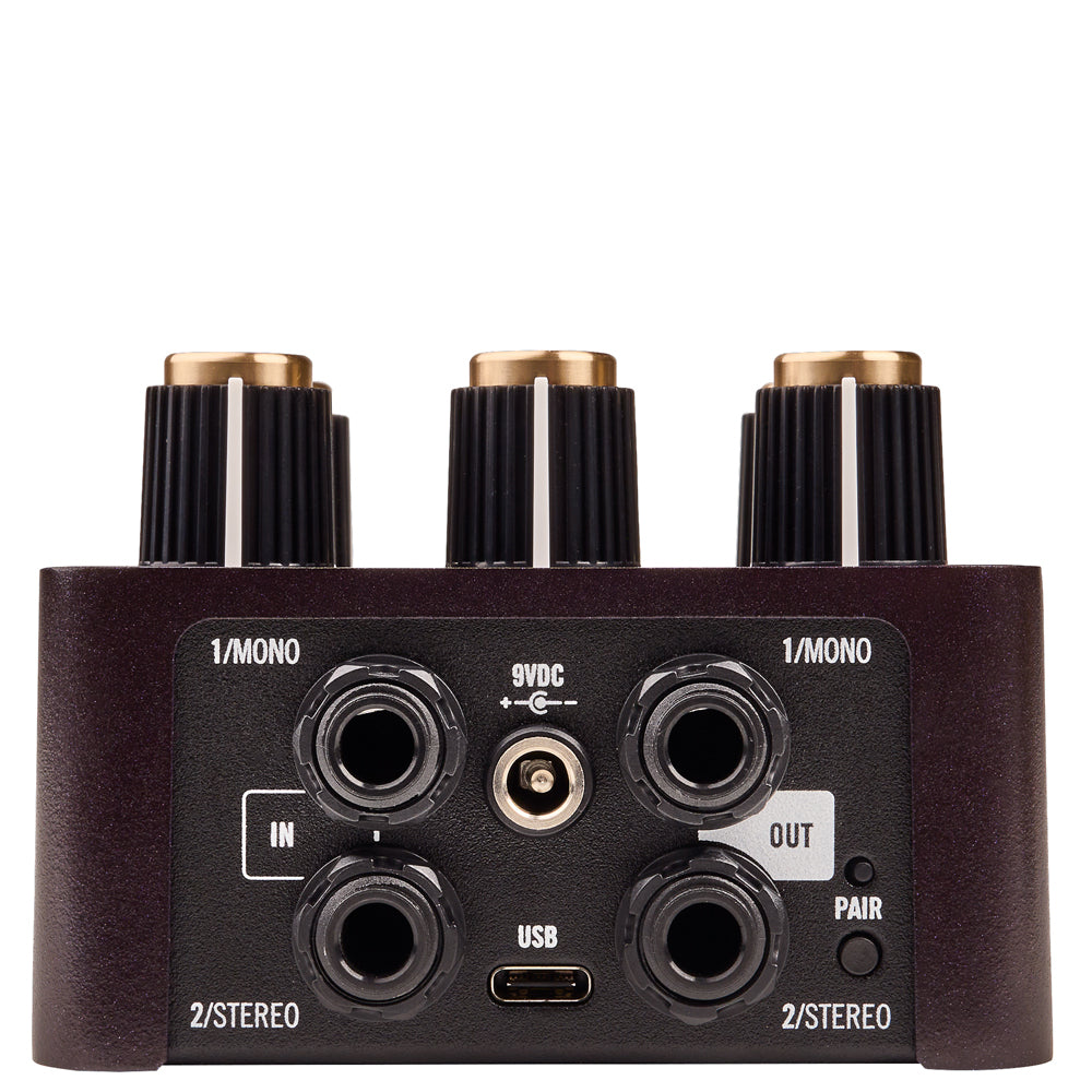 input and output channels from a Universal Audio UAFX Lion 68 Super Lead Amp Simulator Pedal with gold knobs