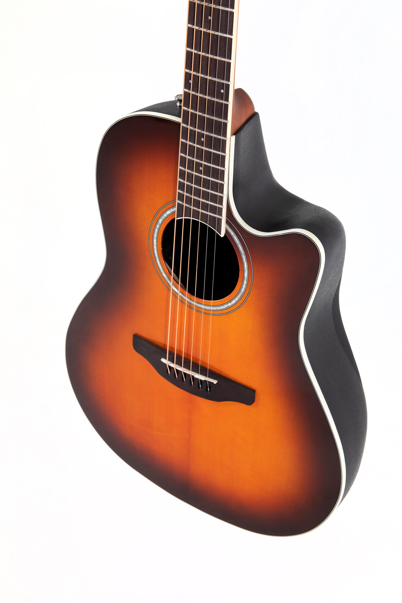 Ovation E-Acoustic Guitar Celebrity CS Standard Mid Cutaway - Sunburst