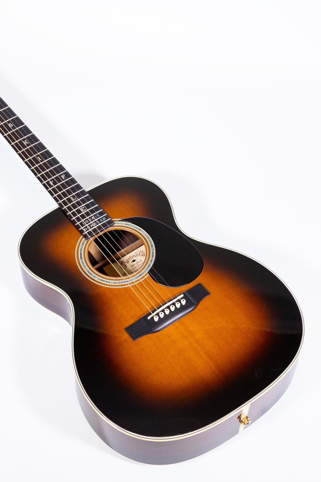 2002 Martin 000-28 LD Lonnie Donegan Signature