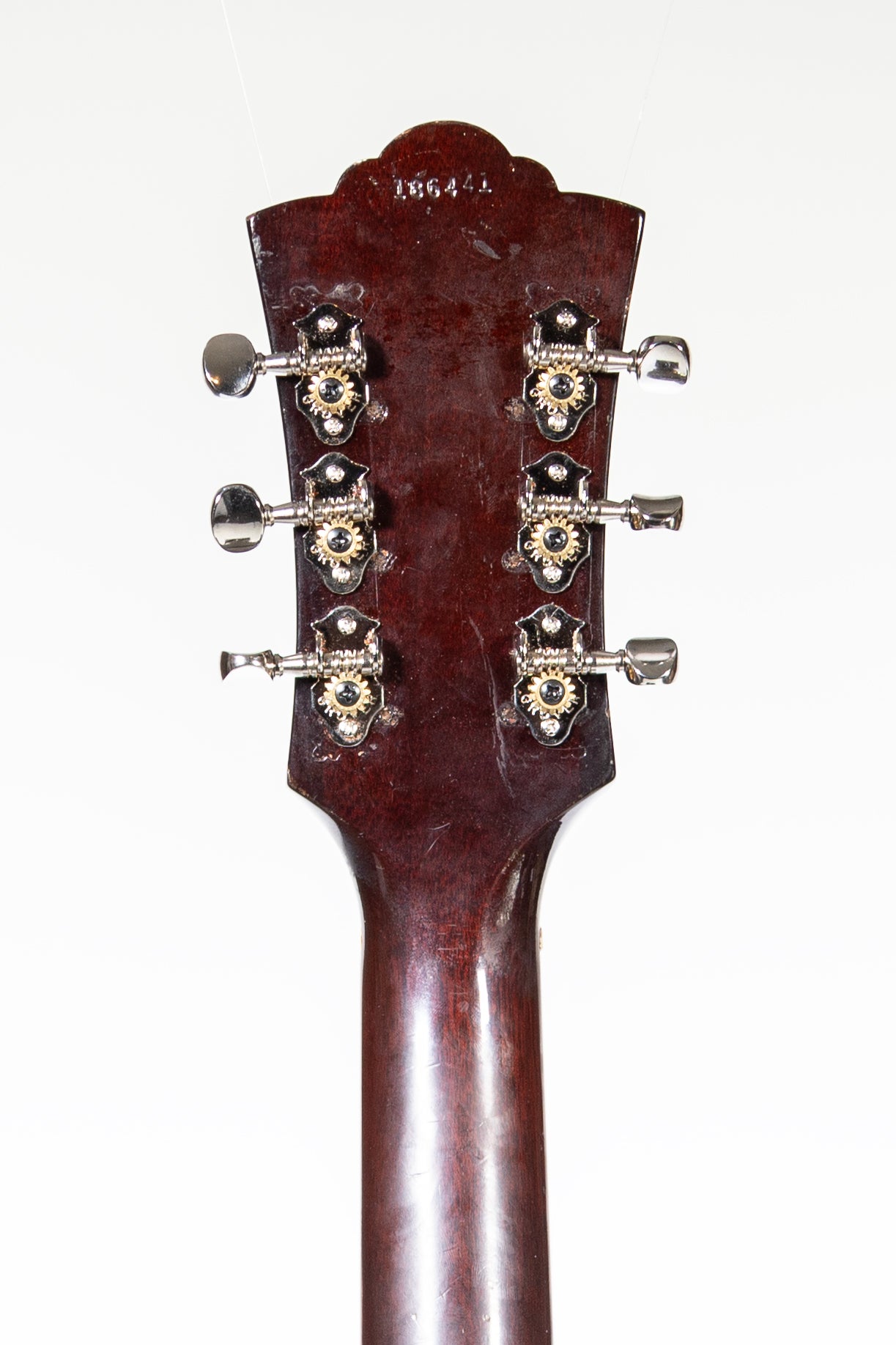 1974 Guild D25