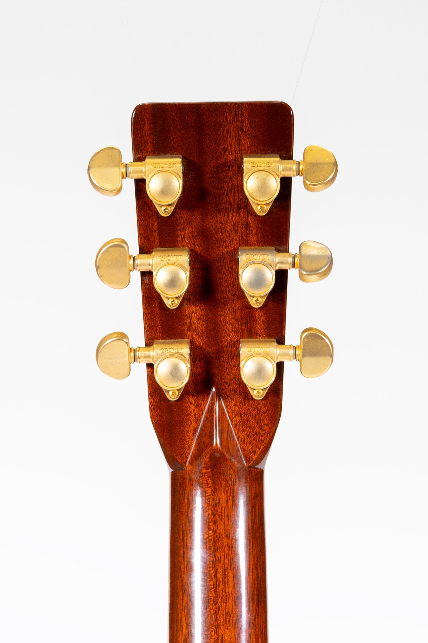 2002 Martin 000-28 LD Lonnie Donegan Signature