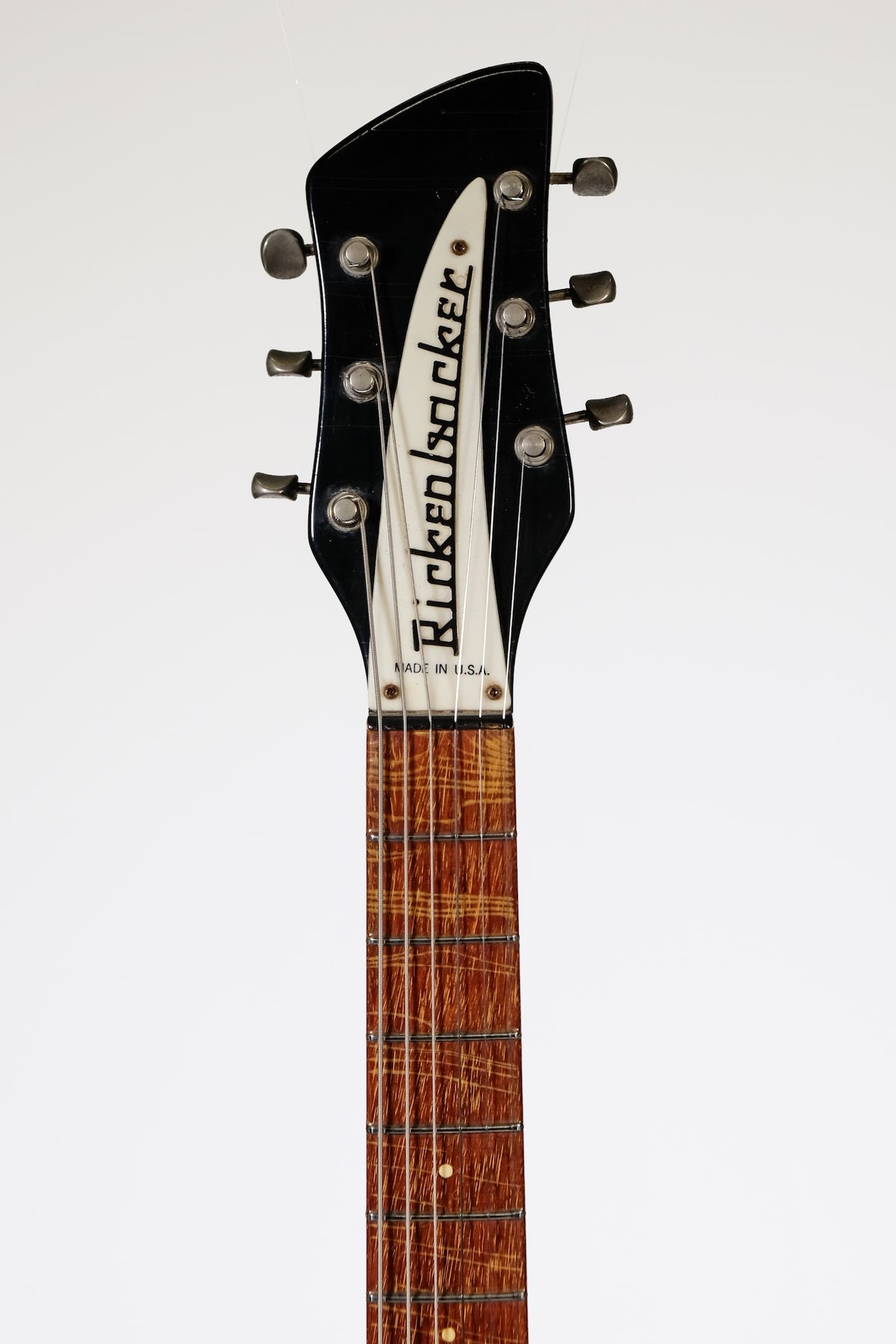 1981 Rickenbacker 320
