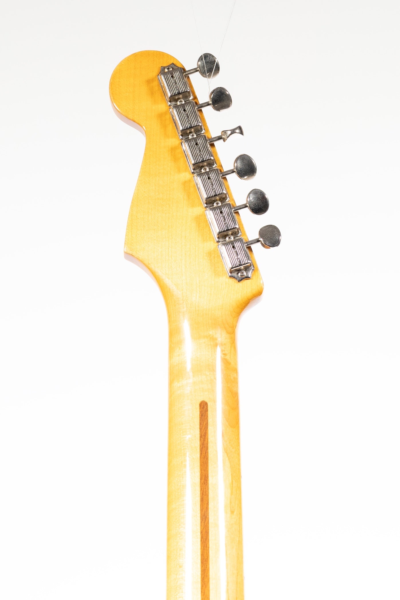 Tokai Springy Sound ST-50 1982製 1982 Tokai Springy Sound ST-50 – No.Tom Guitars