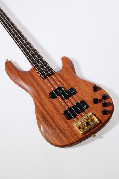 1994 Fender Deluxe Lyte Bass (PJR Deluxe)