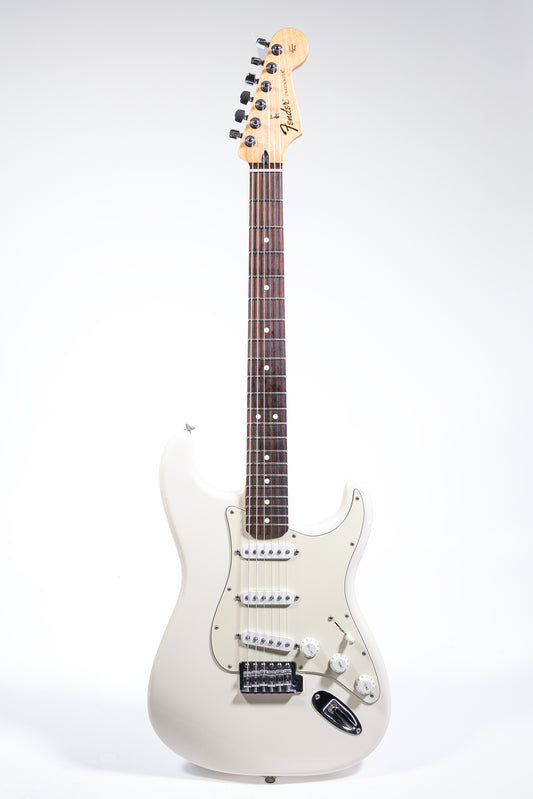 2014 Fender Standard Stratocaster