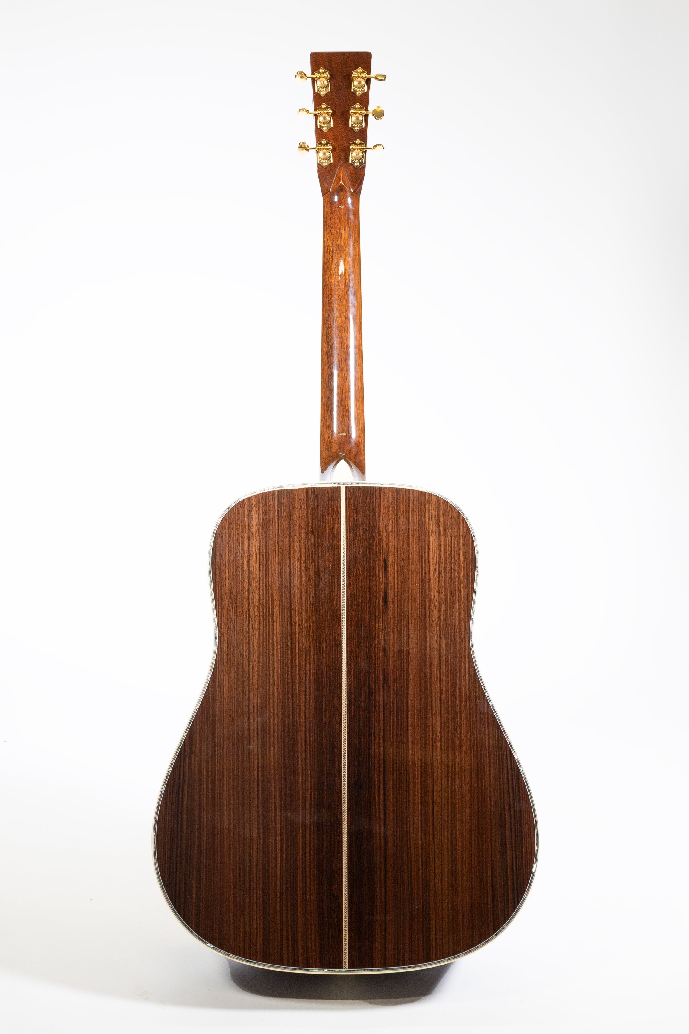 Martin – No.Tom Guitars