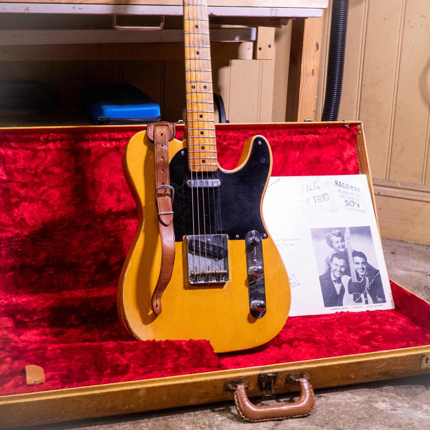 vintage 1952 Fender Telecaster electric guitar in original case with strap