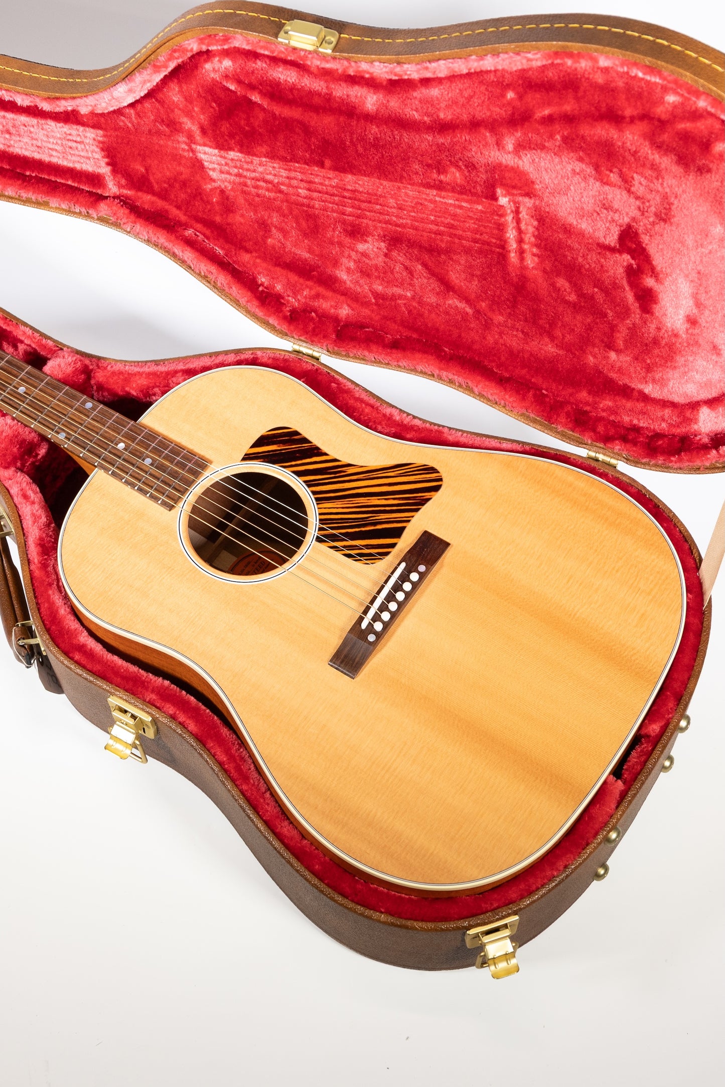 2023 Gibson J-35 30's Faded