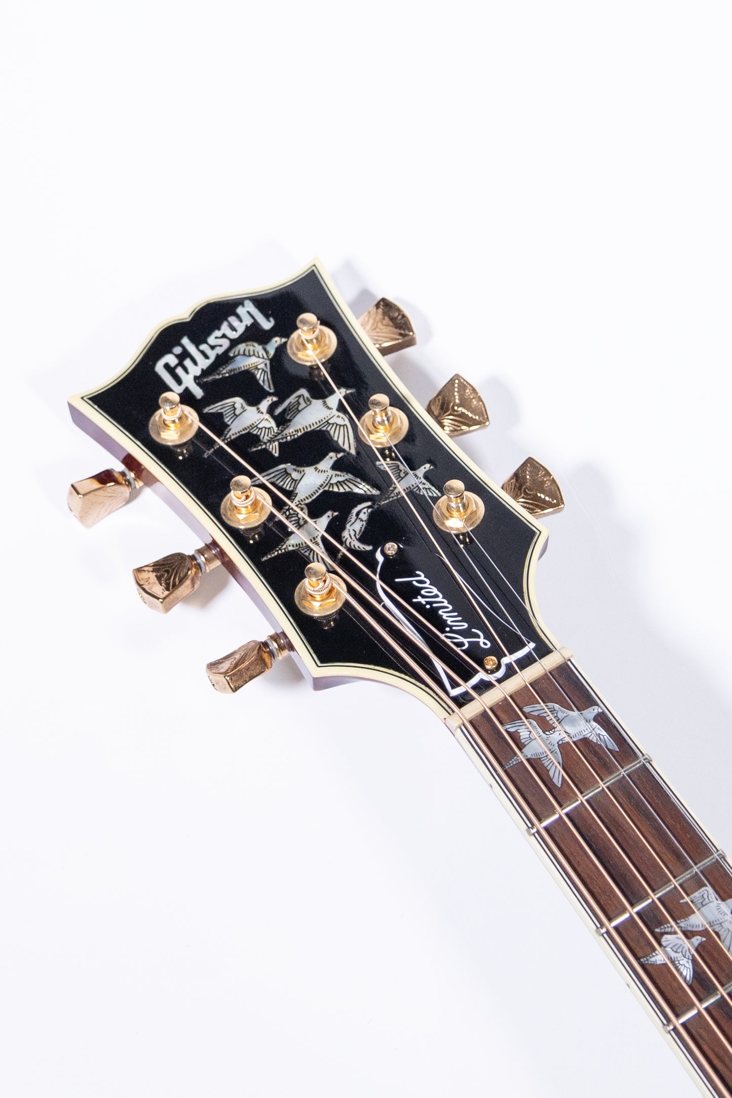 2016 Gibson Doves In Flight