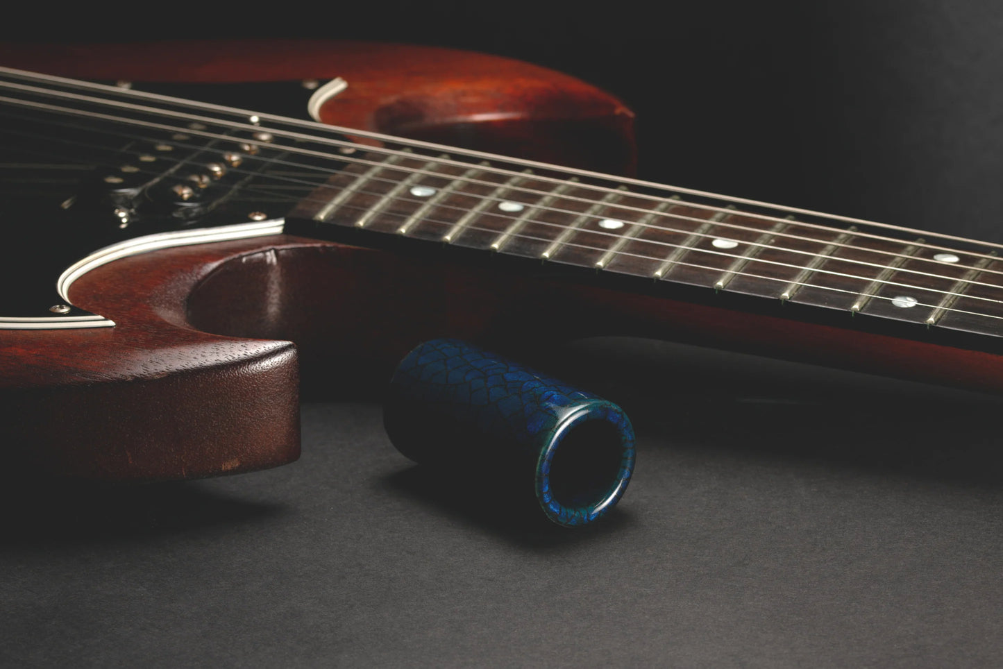 Star Singer Artisan Series - Midnight Guitar Slide