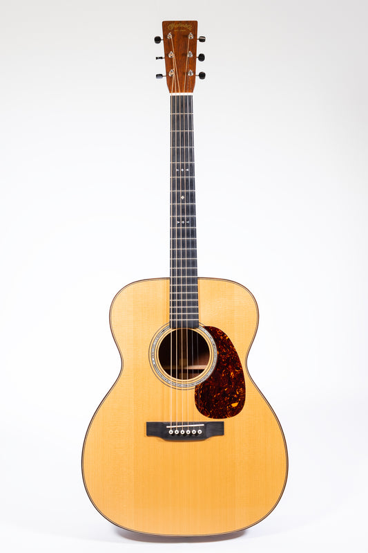2014 Martin Custom Shop NAMM Ltd Edition 0000-14 Alpine Spruce