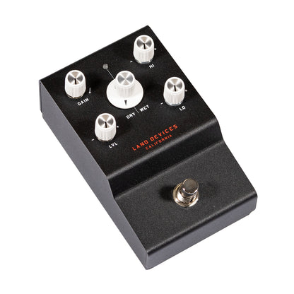 Land Devices Hunter effects pedal with five knobs on a white background