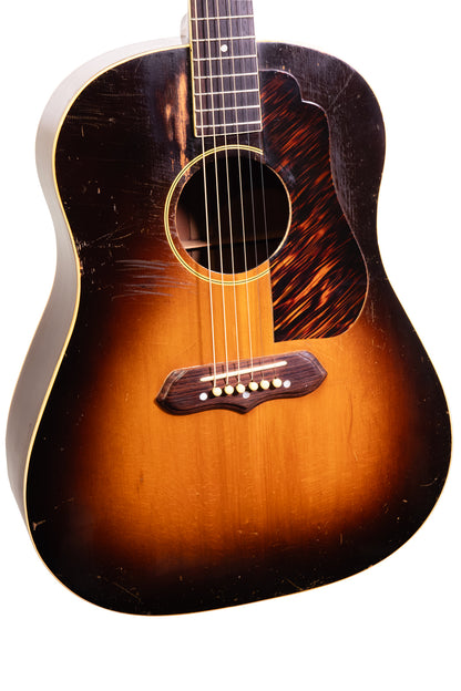 closeup of a Vintage 1941 Gibson J-55 acoustic guitar and sides