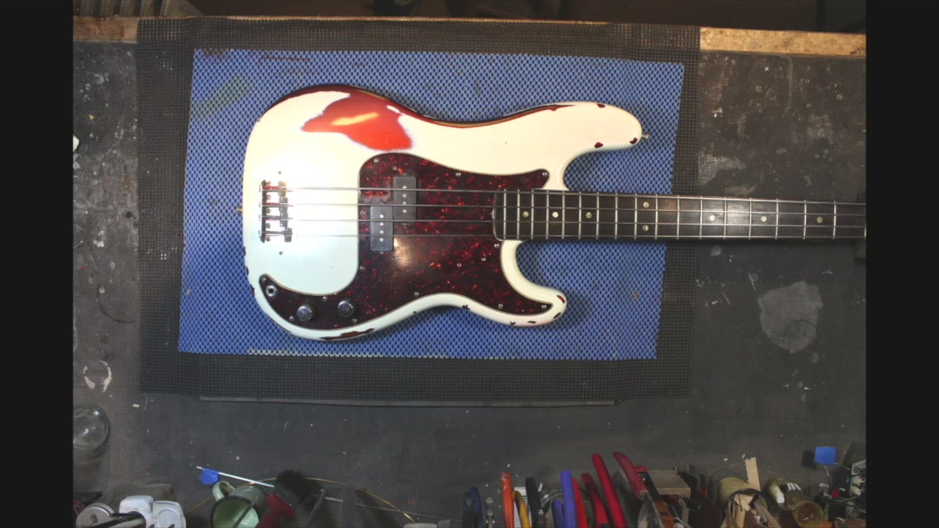 1966 Fender Precision Bass – No.Tom Guitars